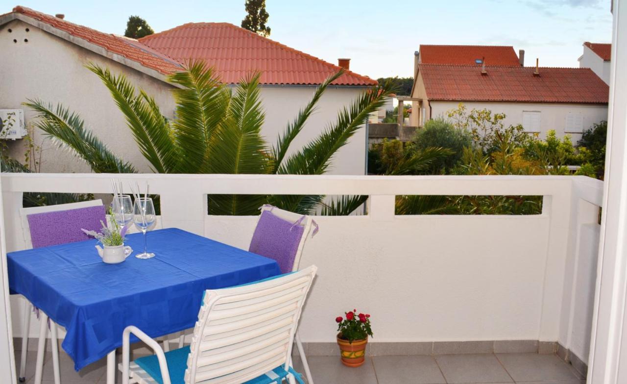 נובליה Apartments Mike מראה חיצוני תמונה