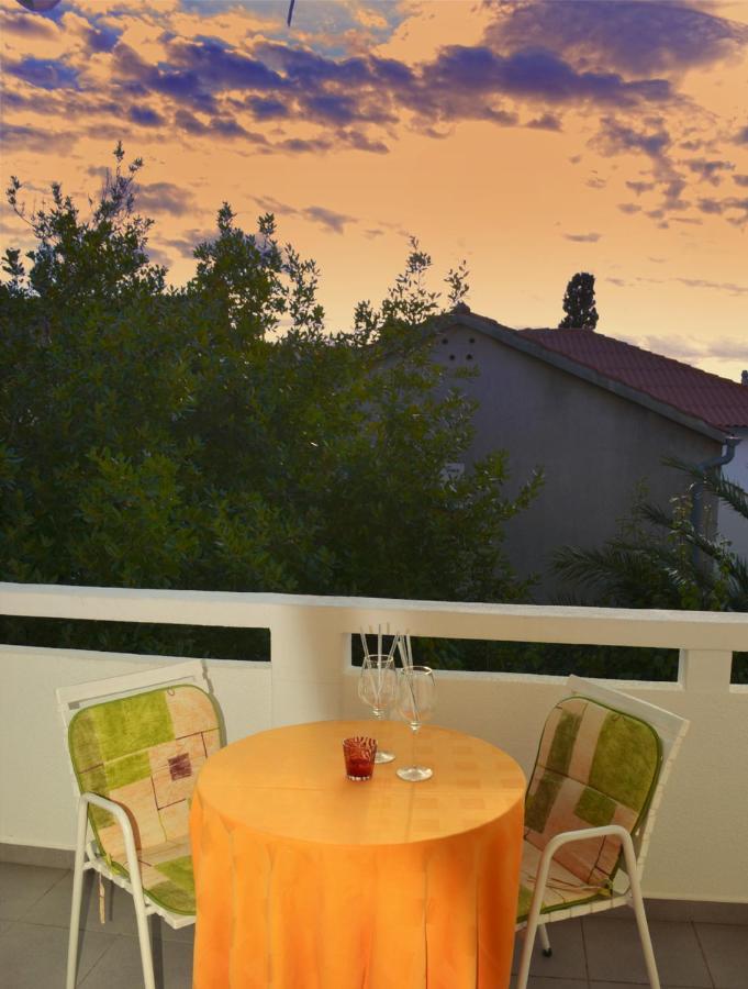 נובליה Apartments Mike חדר תמונה