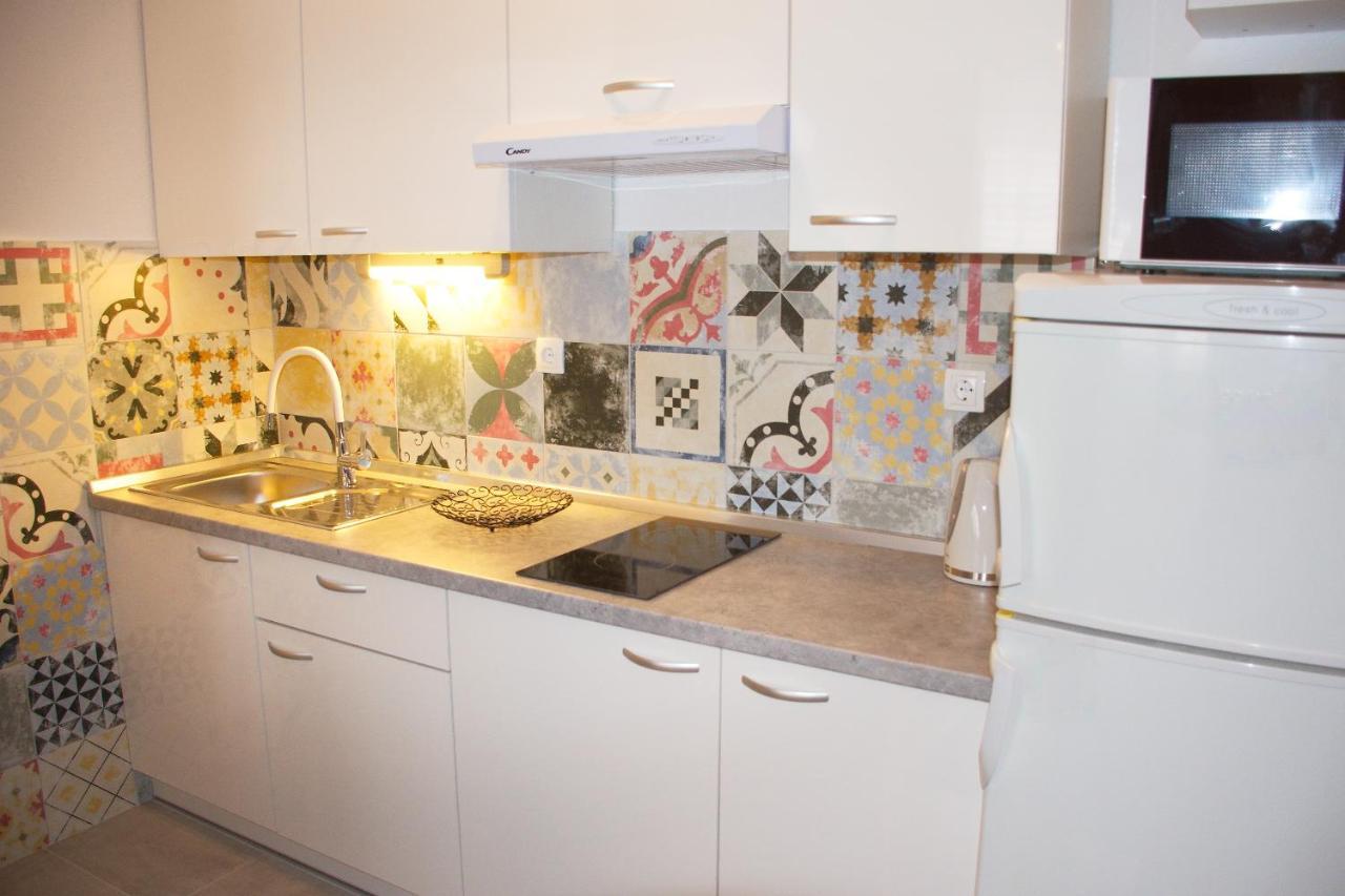 נובליה Apartments Mike מראה חיצוני תמונה